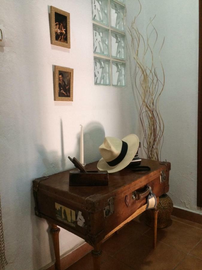 La casita Santa Bárbara Guest House Macastre Bagian luar foto