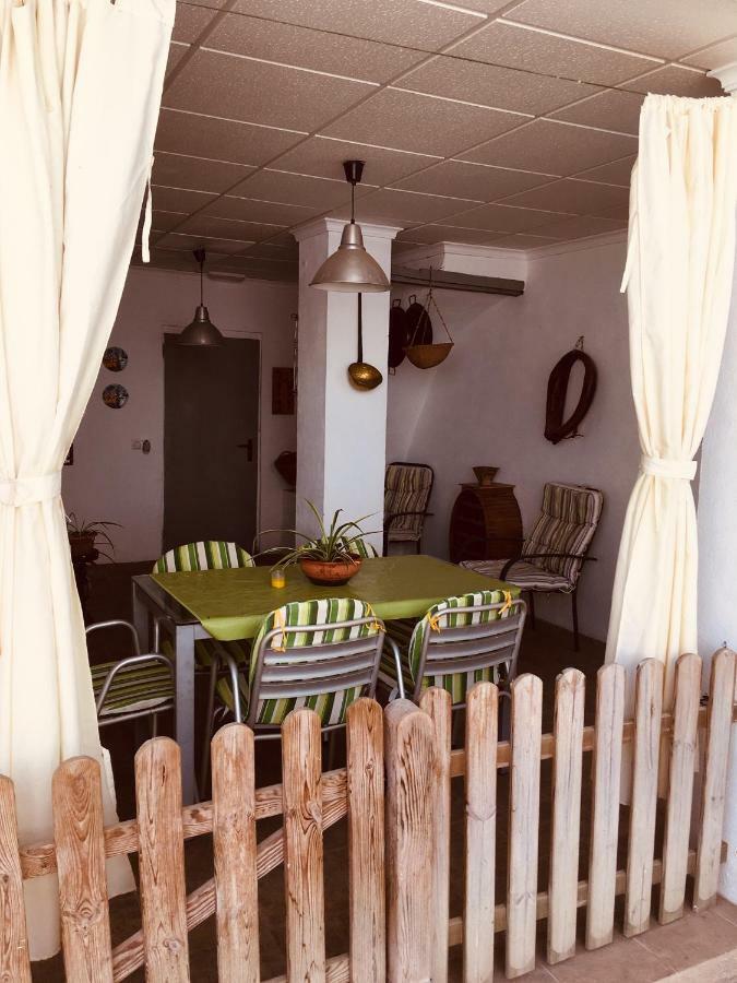La casita Santa Bárbara Guest House Macastre Bagian luar foto