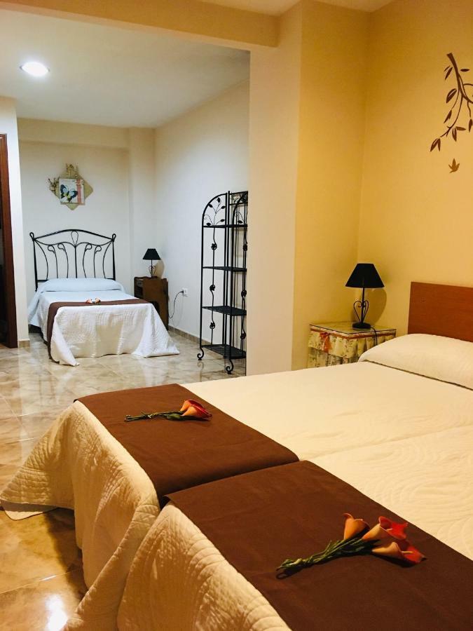 La casita Santa Bárbara Guest House Macastre Bagian luar foto